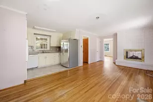 3630 Sulkirk Rd, Charlotte, NC 28210 - Photo 6