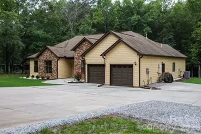 148 Williams Wood Drive, Prosperity, SC 29127 - Photo 2