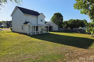 5802 Autumn Trace Ln, Indian Trail, NC 28079 - Photo 4