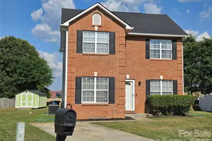 5802 Autumn Trace Ln, Indian Trail, NC 28079 - Photo 1
