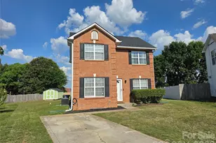 5802 Autumn Trace Ln, Indian Trail, NC 28079 - Photo 2