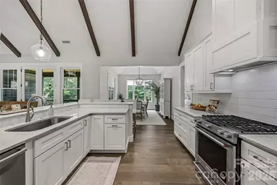 25 E Williams Meadow Court, Hendersonville, NC 28739 - Photo 10