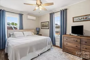 203 Pennsylvania Ave, Canton, NC 28716 - Photo 26