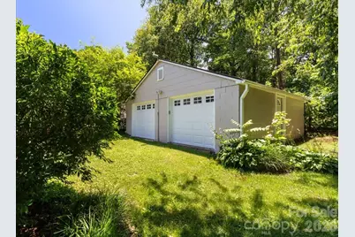 203 Pennsylvania Avenue, Canton, NC 28716 - Photo 8
