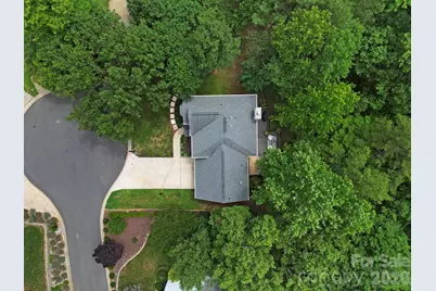 14338 Crown Harbor Drive, Charlotte, NC 28278 - Photo 6