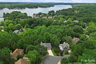 14338 Crown Harbor Dr, Charlotte, NC 28278 - Photo 4