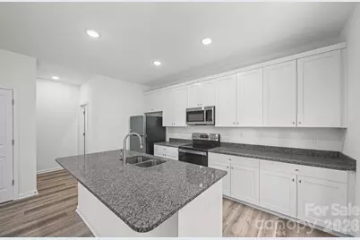 7725 E Lane Drive, Charlotte, NC 28212 - Photo 20