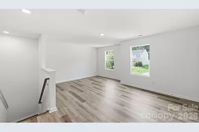 7725 E Lane Drive, Charlotte, NC 28212 - Photo 24
