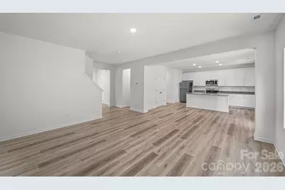 7725 E Lane Drive, Charlotte, NC 28212 - Photo 12
