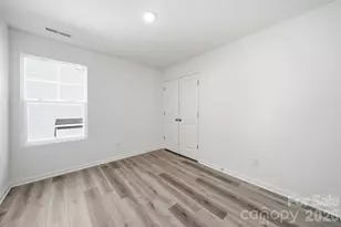 7725 E Lane Dr, Charlotte, NC 28212 - Photo 32