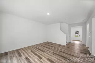 7725 E Lane Dr, Charlotte, NC 28212 - Photo 10