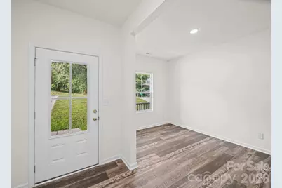 7809 E Lane Drive, Charlotte, NC 28212 - Photo 2