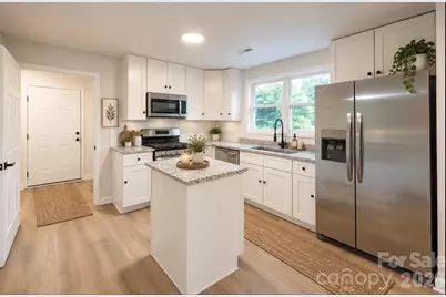 1810 E Greenbriar Road, Statesville, NC 28677 - Photo 6