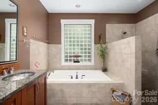 130 Black Oak Dr, Asheville, NC 28804 - Photo 20