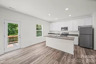 7813 E Lane Dr, Charlotte, NC 28212 - Photo 18