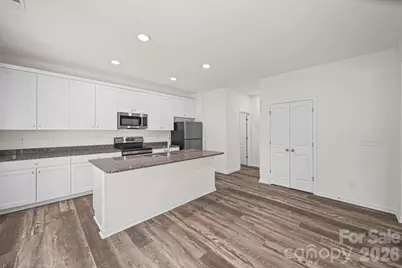7813 E Lane Drive, Charlotte, NC 28212 - Photo 14