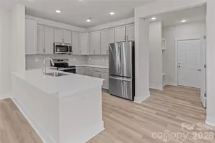 485 Etna St, Gastonia, NC 28052 - Photo 6