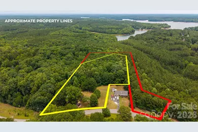8628 Island Point Road, Sherrills Ford, NC 28673 - Photo 2