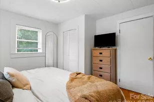 352 Jakes Branch Rd, Spruce Pine, NC 28777 - Photo 14