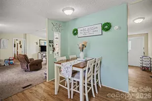 504 Mountain Meadows Dr, Bessemer City, NC 28016 - Photo 10