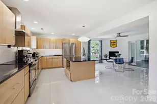 4027 Glenfall Ave, Charlotte, NC 28210 - Photo 18