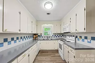108 Jason Ct, Fort Mill, SC 29715 - Photo 8