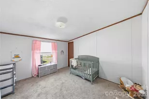 102 Sycamore Dr, Rhodhiss, NC 28601 - Photo 14