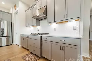 1019 Carlyle Ln, Monroe, NC 28110 - Photo 6