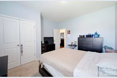 9839 Oak Barrel Lane, Charlotte, NC 28215 - Photo 16