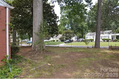 2111 Dickens Avenue, Charlotte, NC 28208 - Photo 26