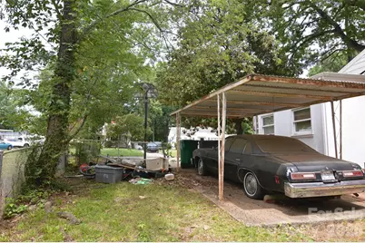 2111 Dickens Avenue, Charlotte, NC 28208 - Photo 16