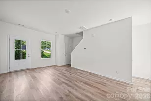 511 N Hill St, Dallas, NC 28034 - Photo 32