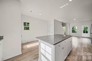 511 N Hill St, Dallas, NC 28034 - Photo 14