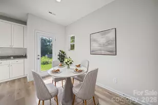 511 N Hill St, Dallas, NC 28034 - Photo 8