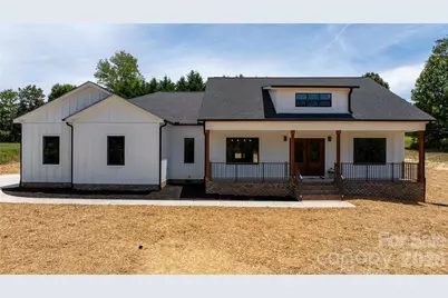 1265 Misty Lane, Hickory, NC 28601 - Photo 2