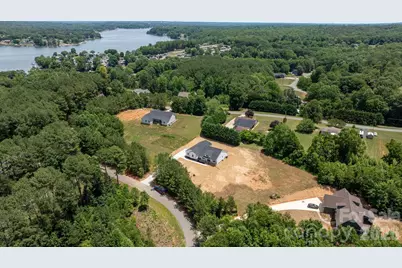 1265 Misty Lane, Hickory, NC 28601 - Photo 8