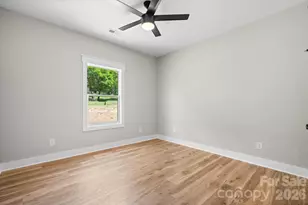 1265 Misty Ln, Hickory, NC 28601 - Photo 40