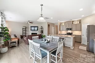 1855 Shadow Lawn Ct, Fort Mill, SC 29715 - Photo 12