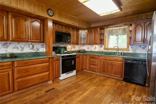 386 Arrowhead Trail, Columbus, NC 28722 - Photo 18