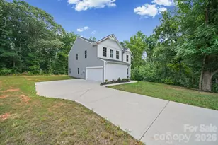 1412 Hubbard Terrace, Shelby, NC 28152 - Photo 2