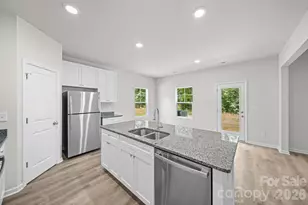 1412 Hubbard Terrace, Shelby, NC 28152 - Photo 16