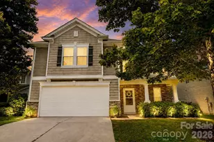 2717 Markham Woods Ct, Charlotte, NC 28214 - Photo 1