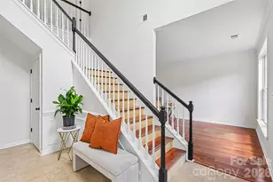 10908 Chastain Parc Dr, Charlotte, NC 28216 - Photo 4