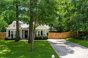 5050 Gibbons Link Rd, Charlotte, NC 28269 - Photo 2