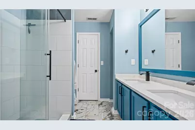 5050 Gibbons Link Road, Charlotte, NC 28269 - Photo 18