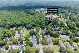 5050 Gibbons Link Rd, Charlotte, NC 28269 - Photo 4