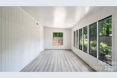 5050 Gibbons Link Road, Charlotte, NC 28269 - Photo 24