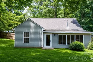 5050 Gibbons Link Rd, Charlotte, NC 28269 - Photo 26