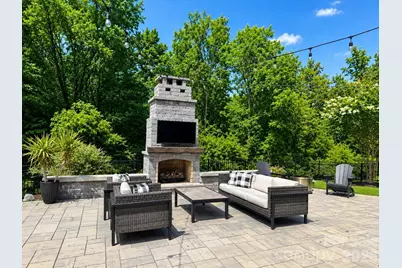 1086 Weir Court, Fort Mill, SC 29708 - Photo 4