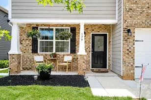 179 Atwater Landing Dr, Mooresville, NC 28117 - Photo 2